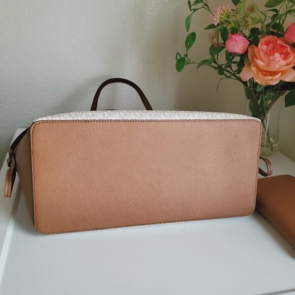 🔥 NWT Michael Kors Gilly Drawstring Tote & Matching Wristlet - Picture 8 of 12